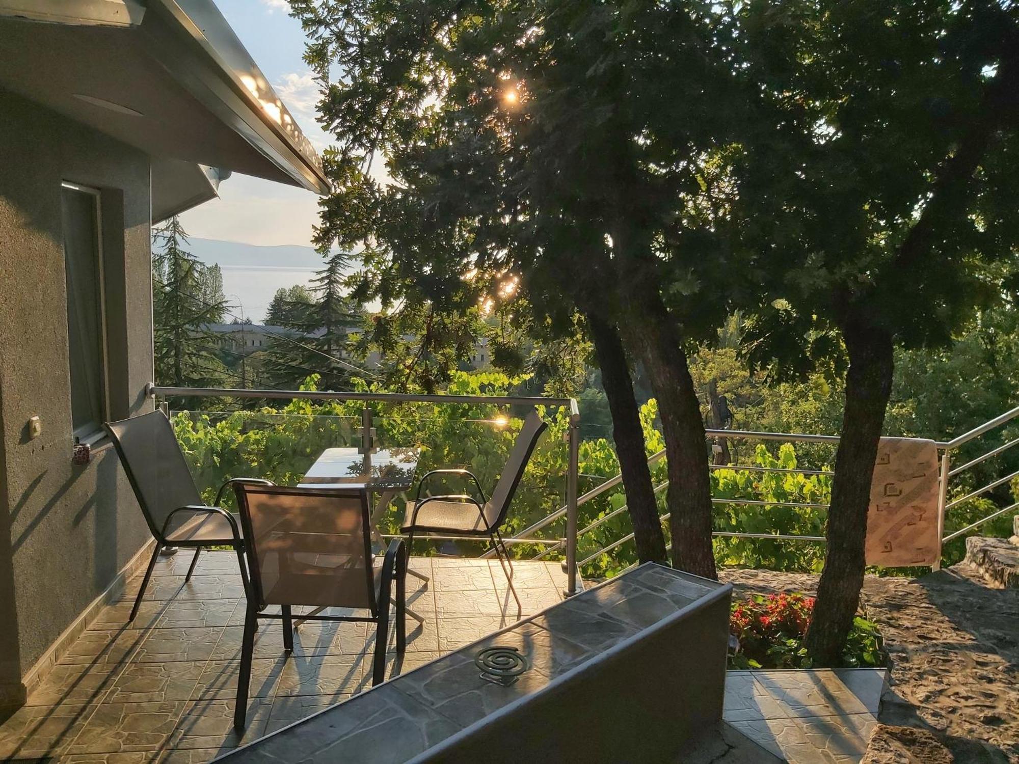 View Topia Apartments Ohrid Luaran gambar