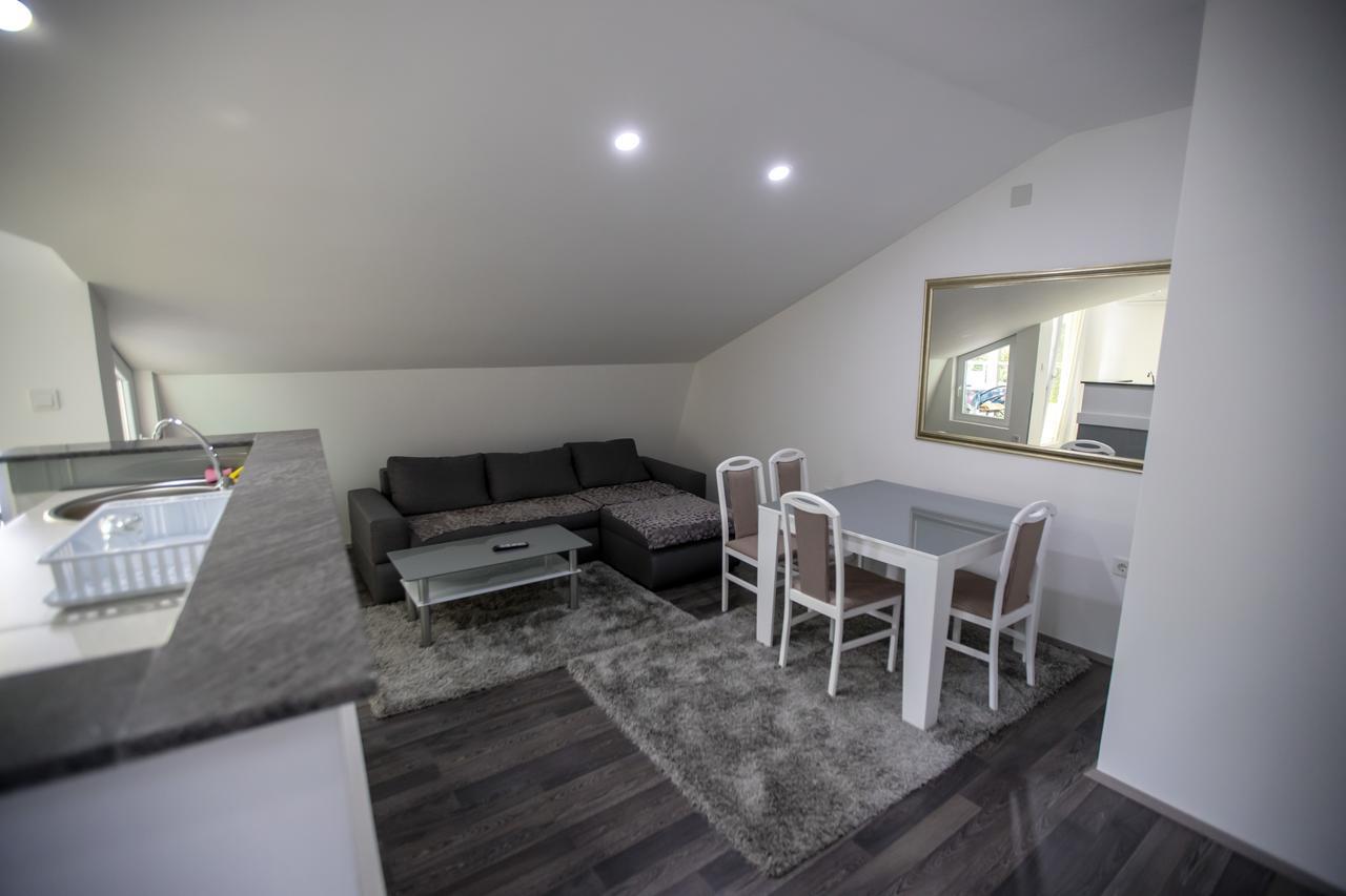 View Topia Apartments Ohrid Luaran gambar