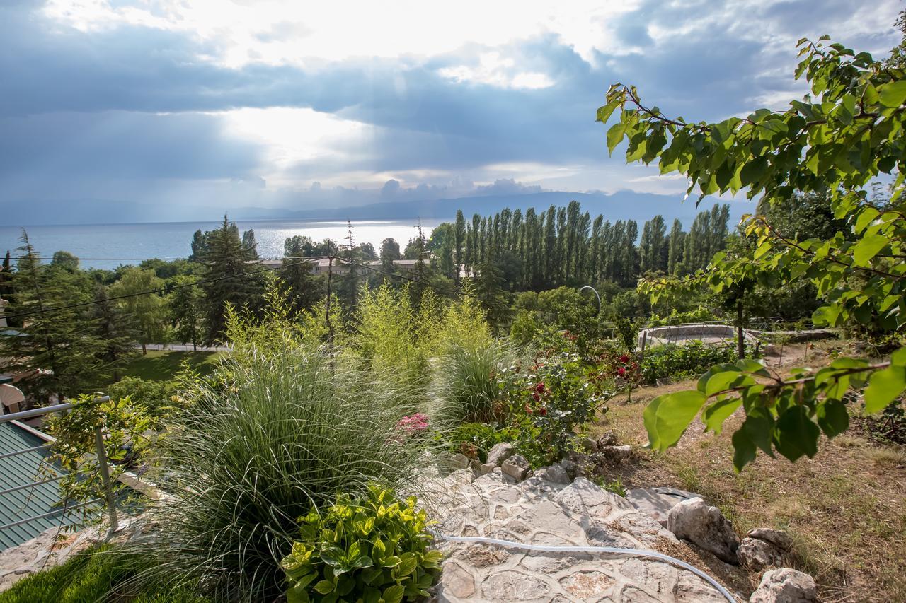 View Topia Apartments Ohrid Luaran gambar