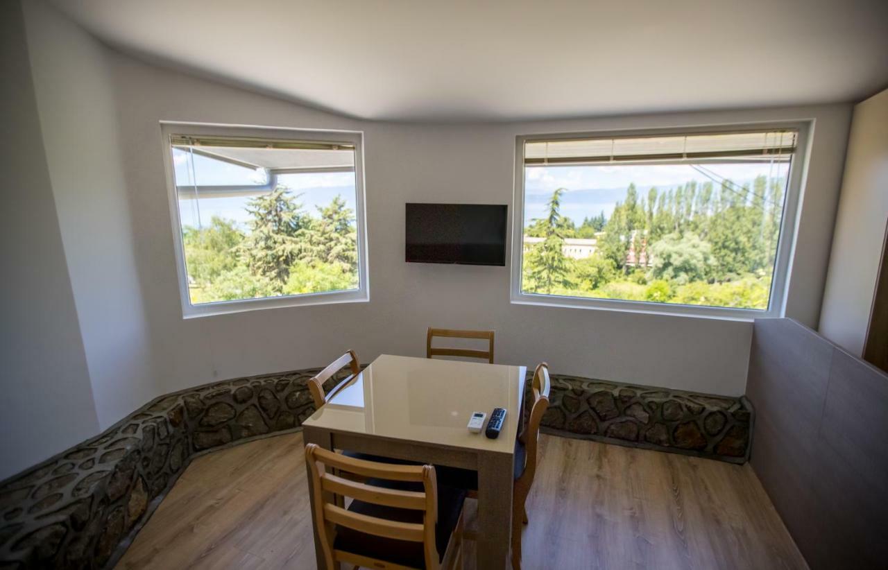 View Topia Apartments Ohrid Luaran gambar
